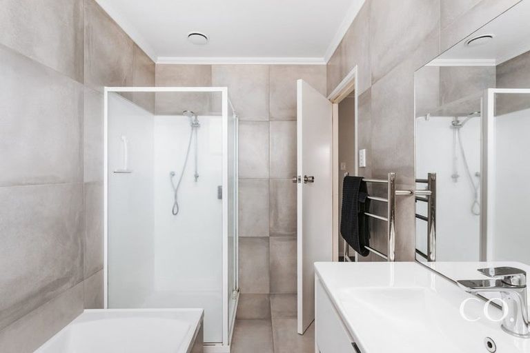 Photo of property in 13 Lilac Place, Otumoetai, Tauranga, 3110