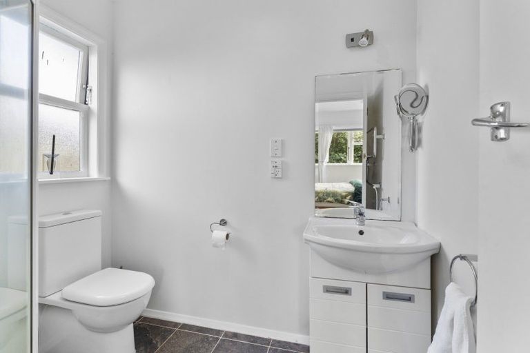 Photo of property in 1 Goldsborough Avenue, Raumati Beach, Paraparaumu, 5032