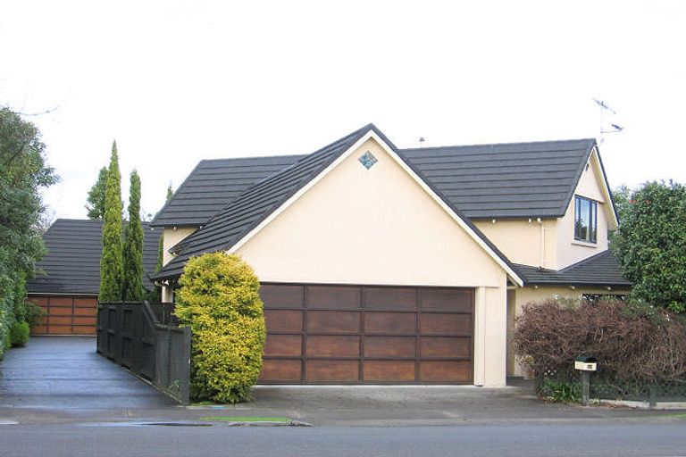 Photo of property in 28a Ihaka Street, Hokowhitu, Palmerston North, 4410