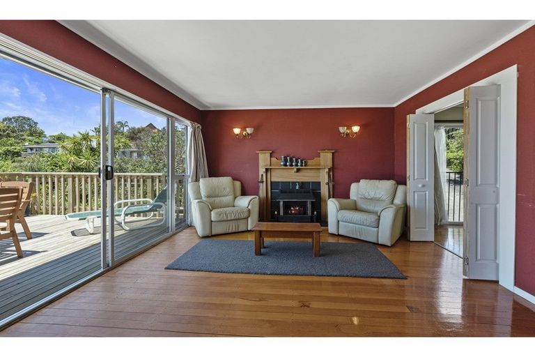 Photo of property in 12 Danbury Drive, Torbay, Auckland, 0630