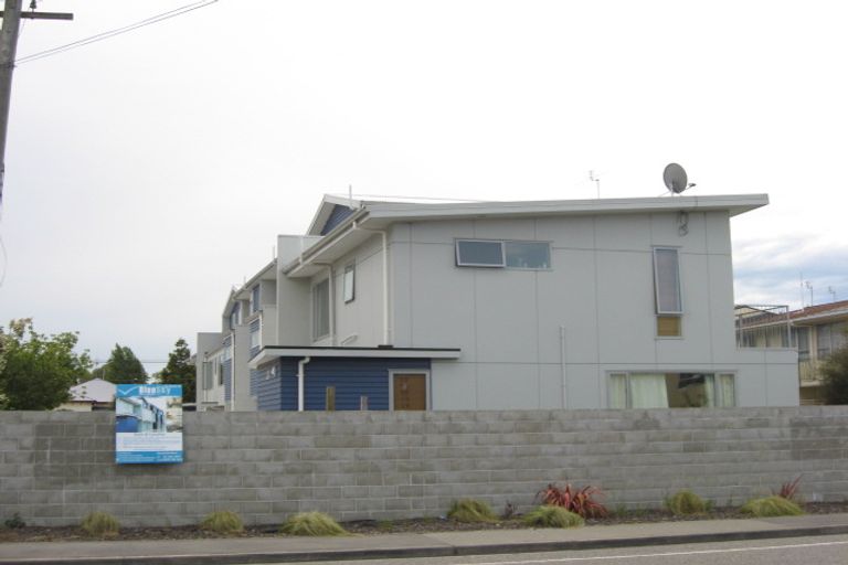 Photo of property in 1/445 Barbadoes Street, Edgeware, Christchurch, 8013