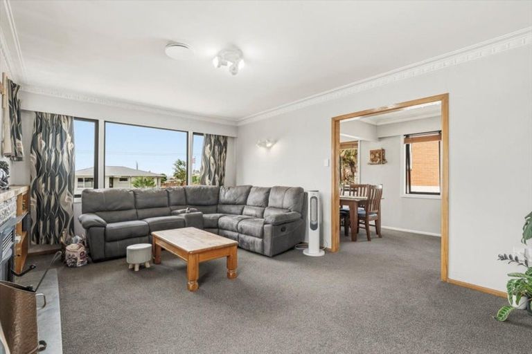 Photo of property in 14 Gilmore Street, Te Puke, 3119