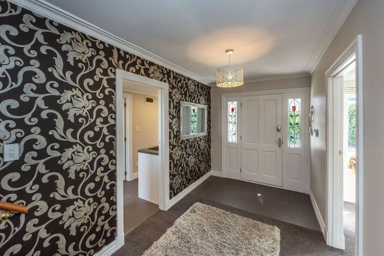 Photo of property in 190 Idris Road, Strowan, Christchurch, 8052