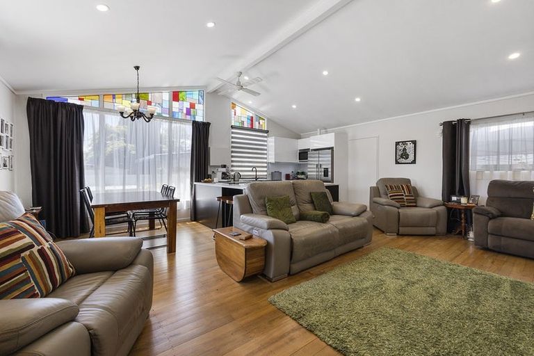 Photo of property in 2 York Place, Matamata, 3400