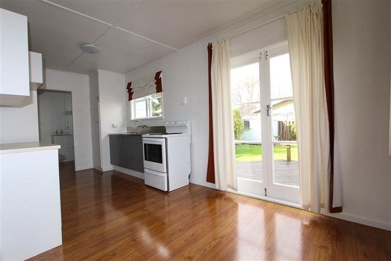 Photo of property in 16 Tranmere Road, Fairfield, Hamilton, 3214