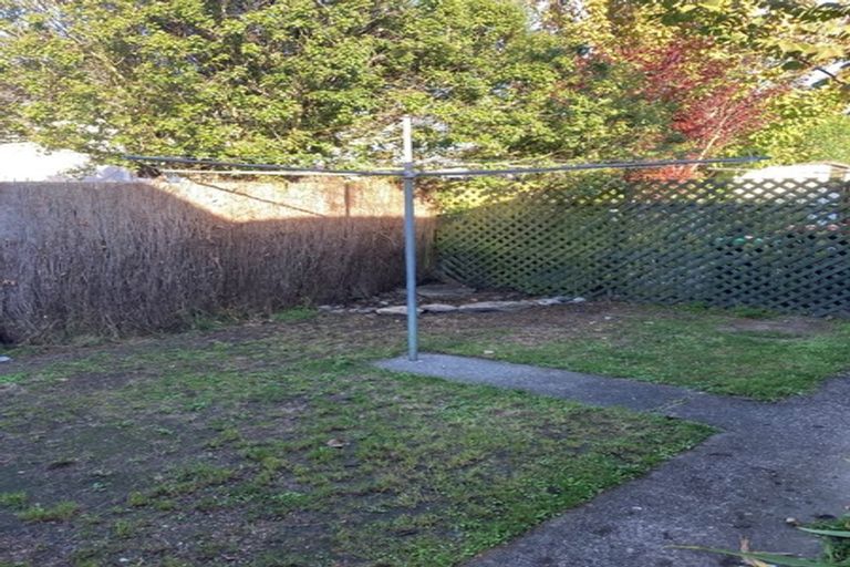 Photo of property in 2/45 Gresford Street, Edgeware, Christchurch, 8013