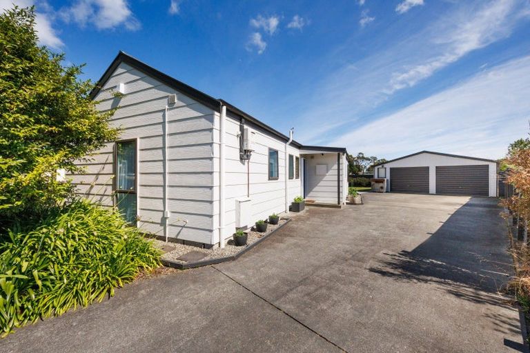 Photo of property in 20 Cargill Grove, Kelvin Grove, Palmerston North, 4414