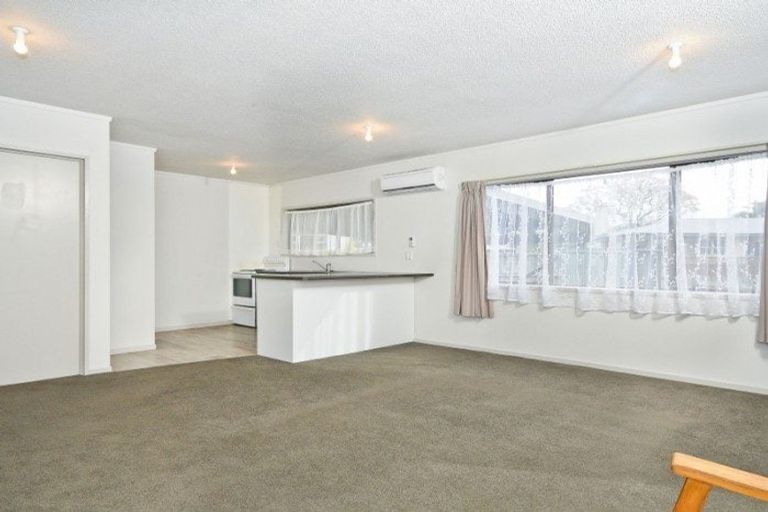 Photo of property in 24a Walsh Street, Forest Lake, Hamilton, 3200