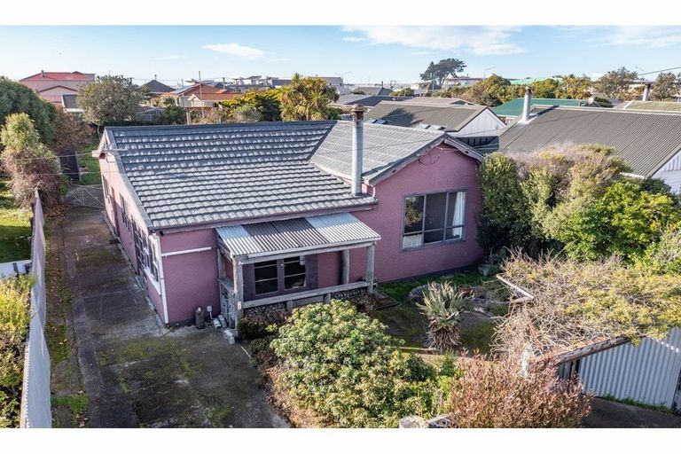 Photo of property in 27 Howe Street, New Brighton, Christchurch, 8083