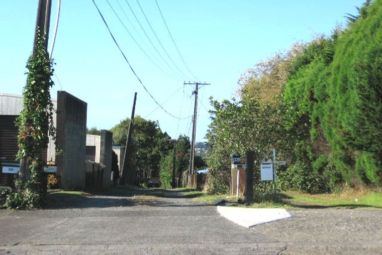 Photo of property in 34 Islington Avenue, New Lynn, Auckland, 0600