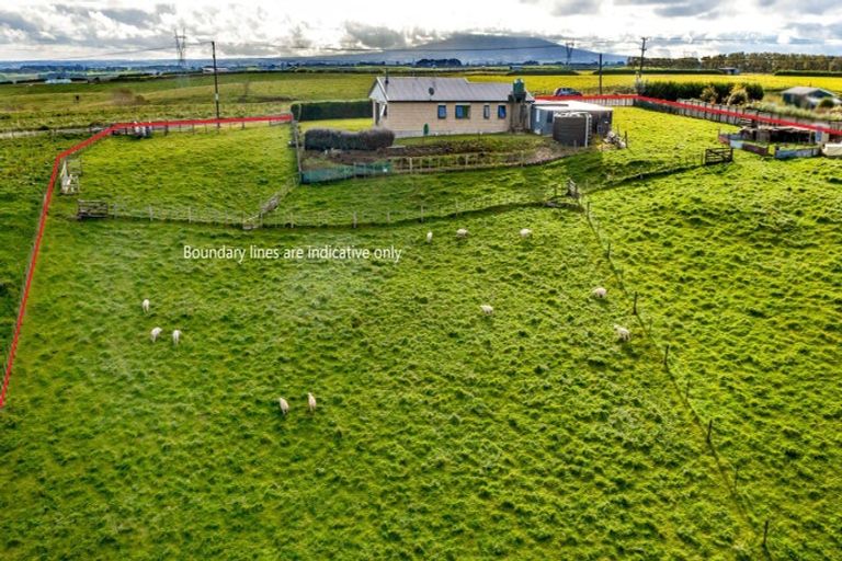 Photo of property in 902 Ararata Road, Ararata, Hawera, 4674