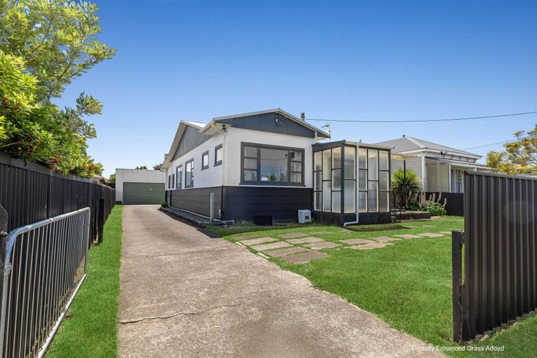 Photo of property in 218 Heads Road, Gonville, Whanganui, 4501