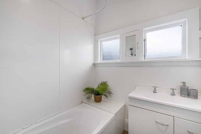 Photo of property in 11 Simeon Street, Spreydon, Christchurch, 8024