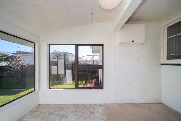 Photo of property in 4 Lifford Place, Awapuni, Palmerston North, 4412
