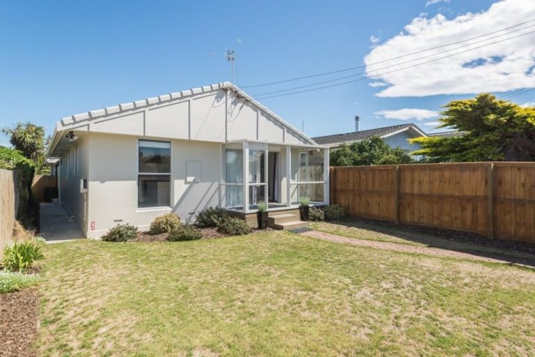 Photo of property in 1/534 Marine Parade, South New Brighton, Christchurch, 8062