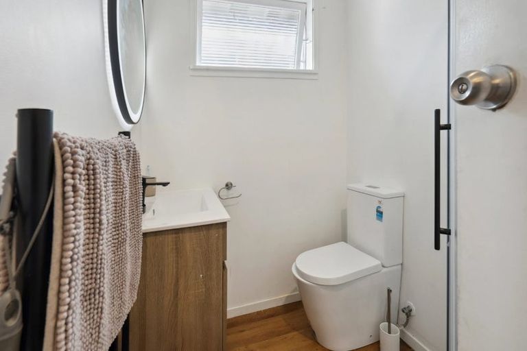 Photo of property in 10/17a Miro Street, Trentham, Upper Hutt, 5018