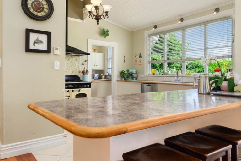 Photo of property in 125 Milton Street, Leamington, Cambridge, 3432