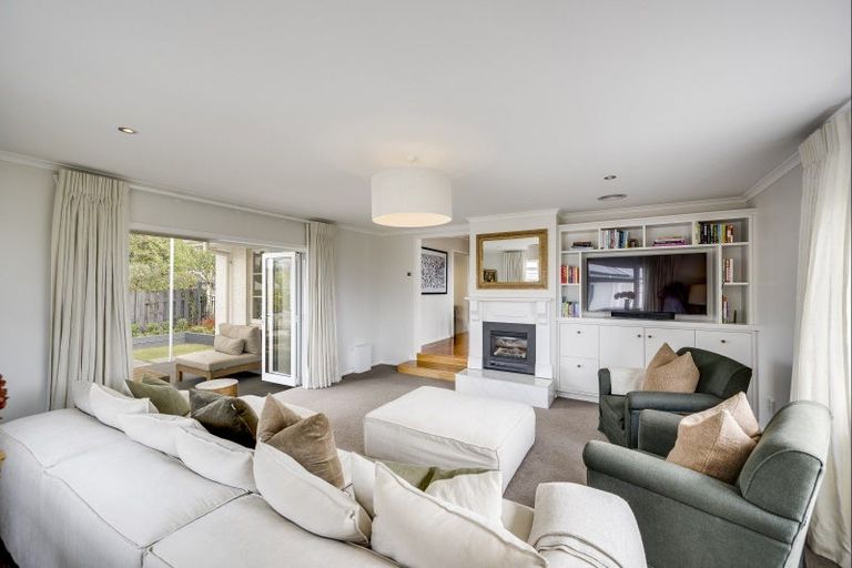 Photo of property in 18a Simla Avenue, Havelock North, 4130