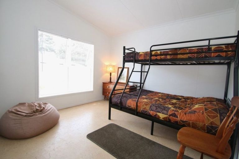 Photo of property in 527 Ruapuke Road, Raglan, 3296