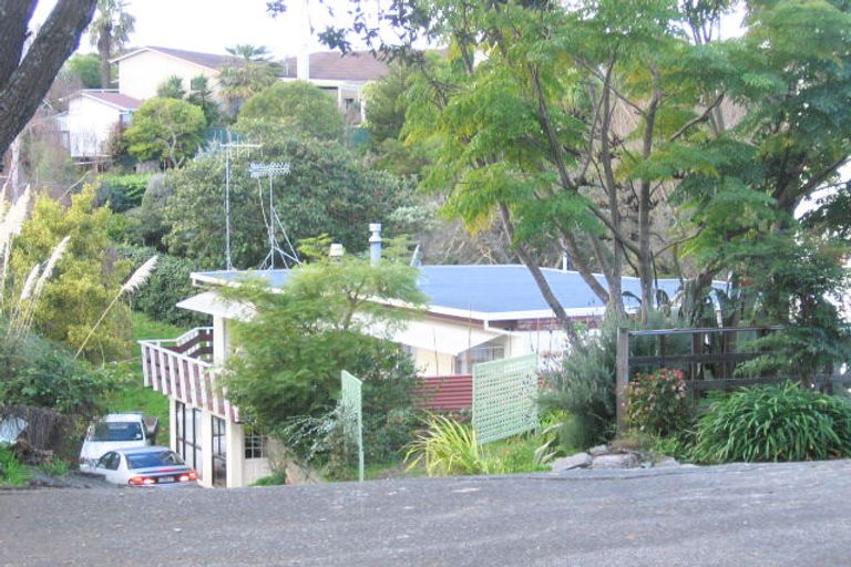 Photo of property in 2 Burlington Road, Hospital Hill, Napier, 4110