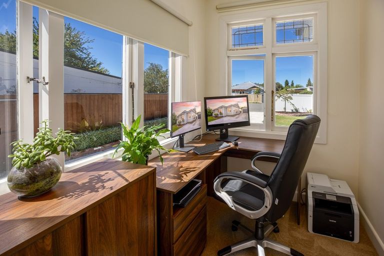 Photo of property in 75 Ayers Street, Rangiora, 7400