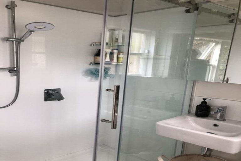 Photo of property in 26a Delhi Crescent, Khandallah, Wellington, 6035