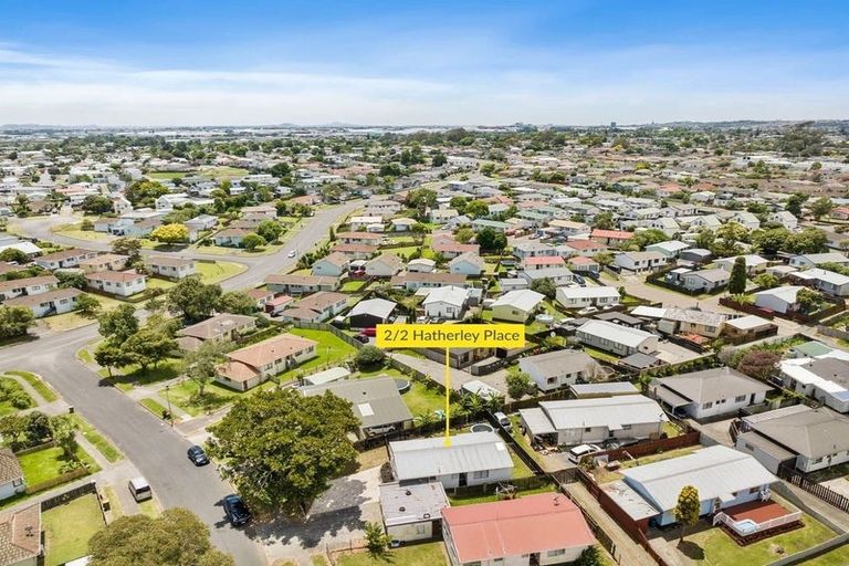 Photo of property in 2/2 Hatherley Place, Clendon Park, Auckland, 2103