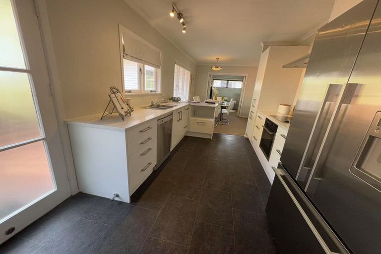 Photo of property in 15 Sandspit Road, Cockle Bay, Auckland, 2014