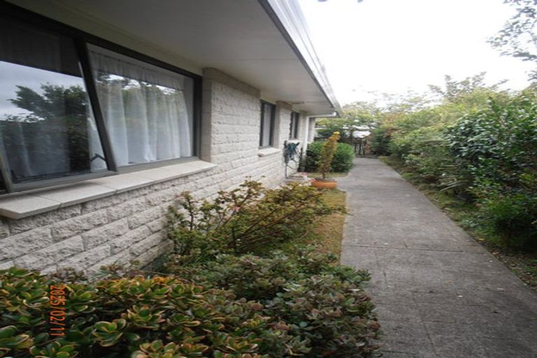 Photo of property in 28 Swansea Street, Hokowhitu, Palmerston North, 4410