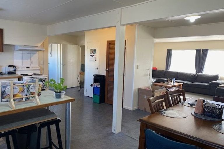 Photo of property in 15 Ramsey Crescent, Flaxmere, Hastings, 4120