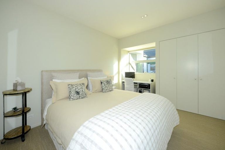 Photo of property in 110a Wairakei Road, Bryndwr, Christchurch, 8052
