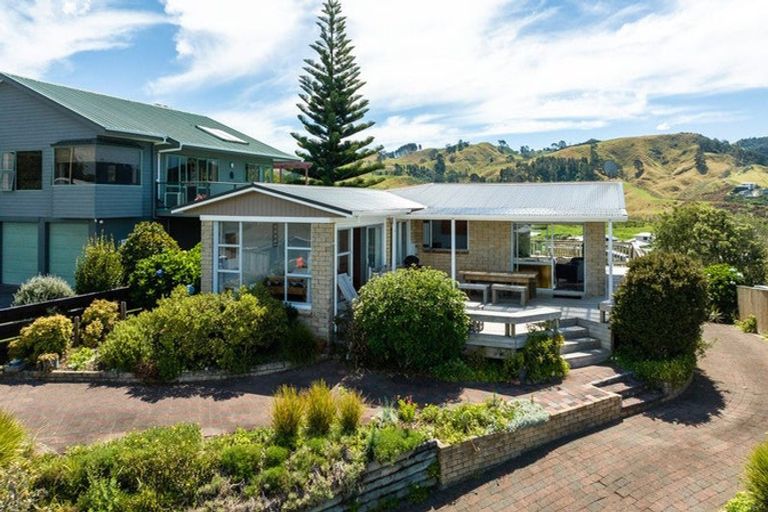 Photo of property in 18 The Crescent, Waihi Beach, 3611