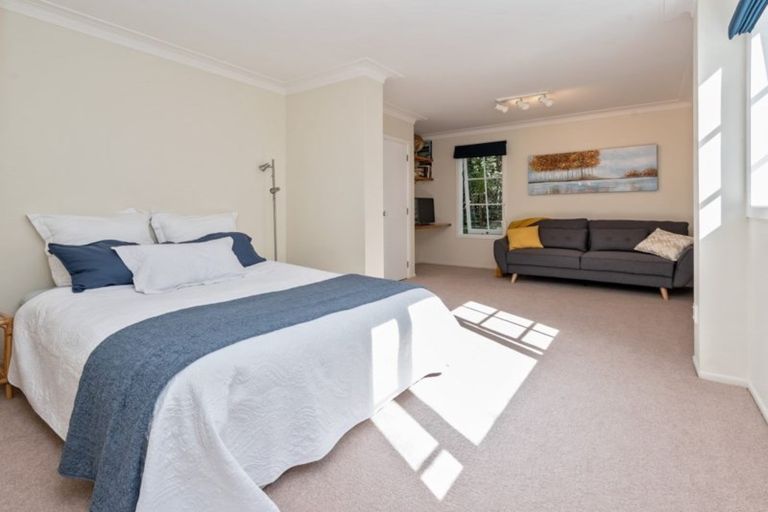 Photo of property in 13 Fenton Terrace, Cockle Bay, Auckland, 2014