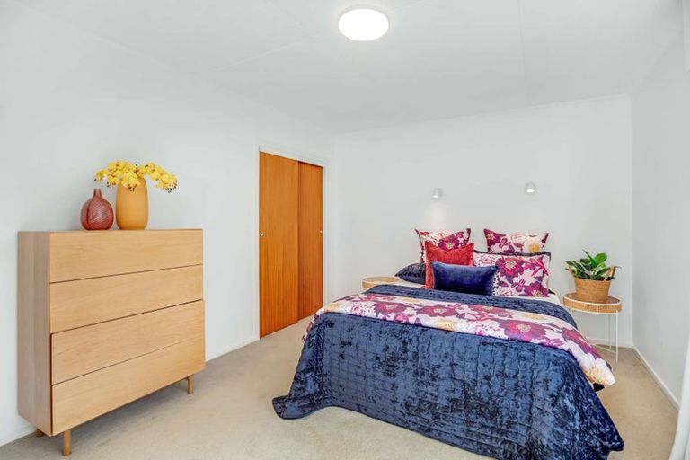 Photo of property in 16 Juliana Place, Awapuni, Palmerston North, 4412