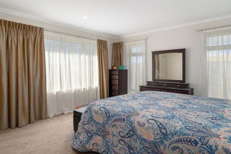 Photo of property in 8 Fearnley Grove, Pyes Pa, Tauranga, 3112