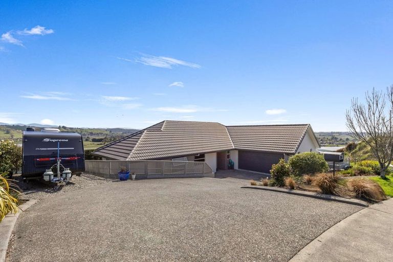 Photo of property in 26 Katania Heights, Brightwater, 7022