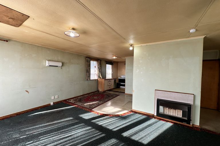 Photo of property in 141 Puriri Street, Castlecliff, Whanganui, 4501