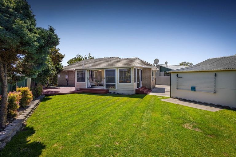 Photo of property in 52 West-watson Avenue, Hillmorton, Christchurch, 8025