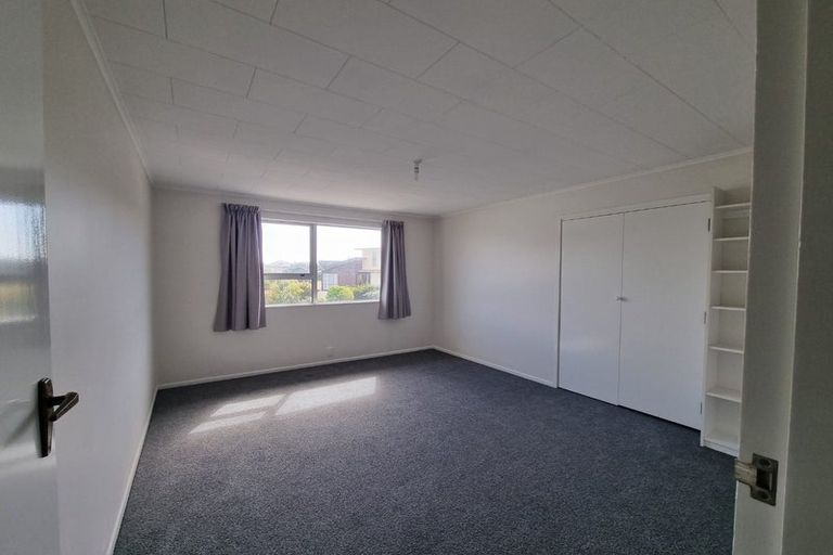 Photo of property in 7 Finn Place, Titahi Bay, Porirua, 5022