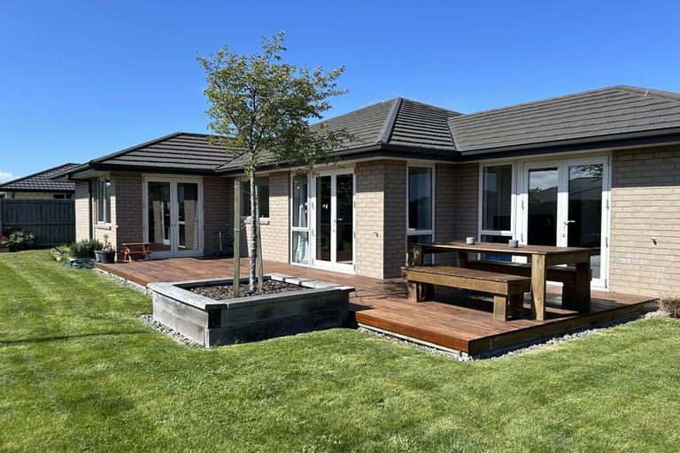 Photo of property in 15 Richmond Avenue, Halswell, Christchurch, 8025