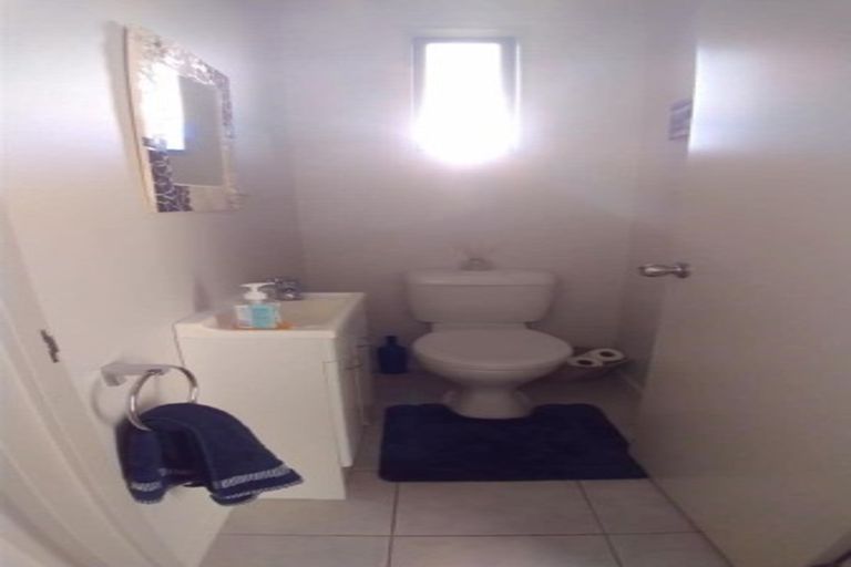 Photo of property in 19/22 Northcross Drive, Oteha, Auckland, 0632