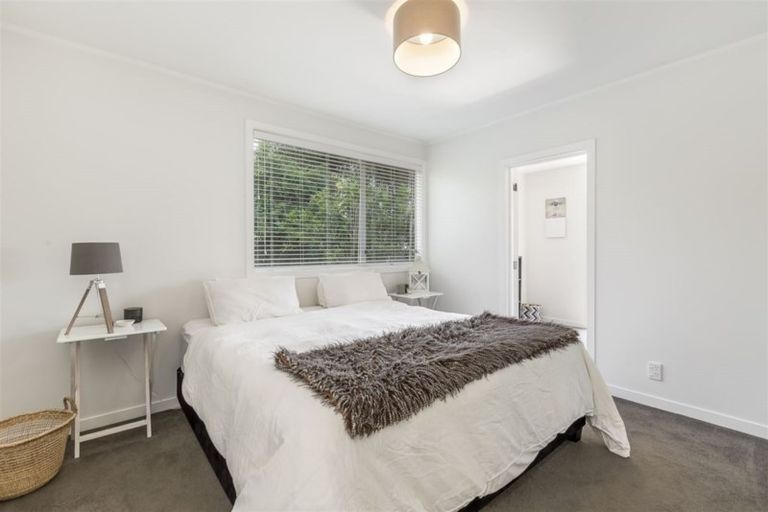 Photo of property in 41 Japonica Drive, Beach Haven, Auckland, 0626