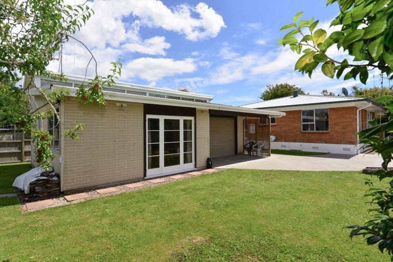 Photo of property in 11 Fiona Place, Dinsdale, Hamilton, 3204