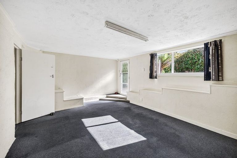 Photo of property in 10 William Hadlow Place, Hatfields Beach, Orewa, 0931