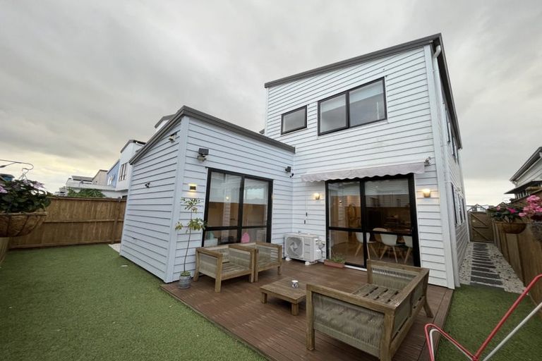 Photo of property in 4 Minhas Road, Papakura, 2110