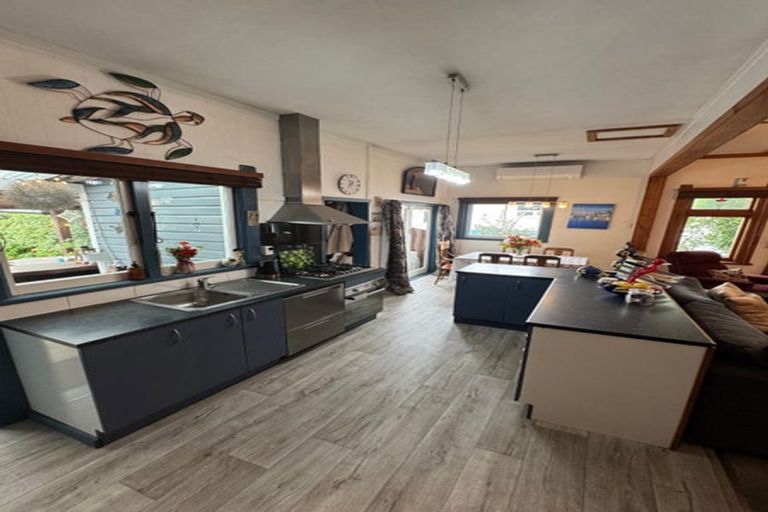 Photo of property in 178 Vigor Brown Street, Napier South, Napier, 4110