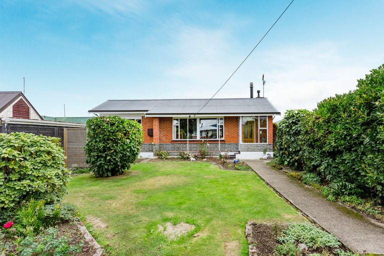 Photo of property in 210 Gordon Road, Mosgiel, 9024