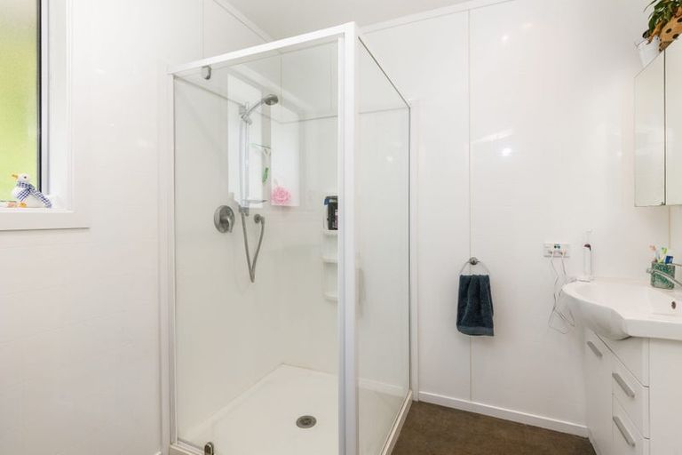 Photo of property in 43 Holdaway Street, Riversdale, Blenheim, 7201