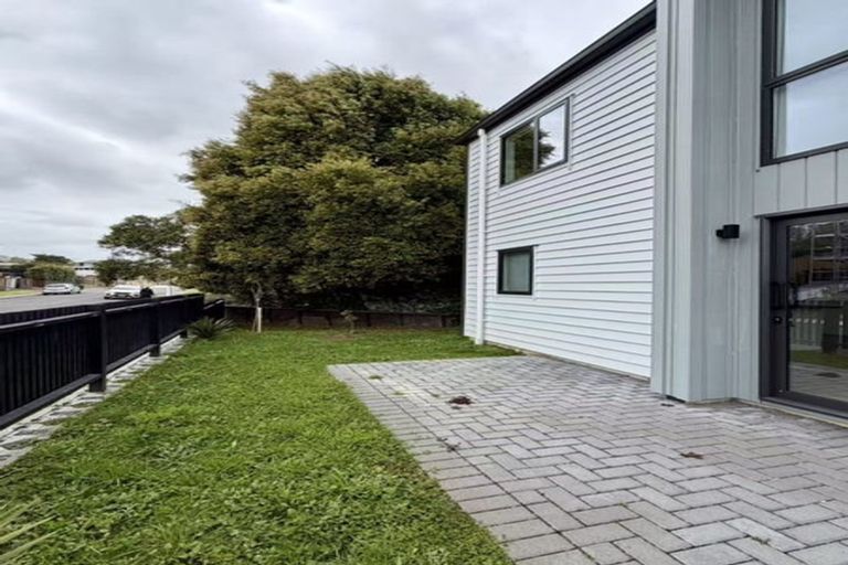 Photo of property in 1/69 Andrew Road, Howick, Auckland, 2010
