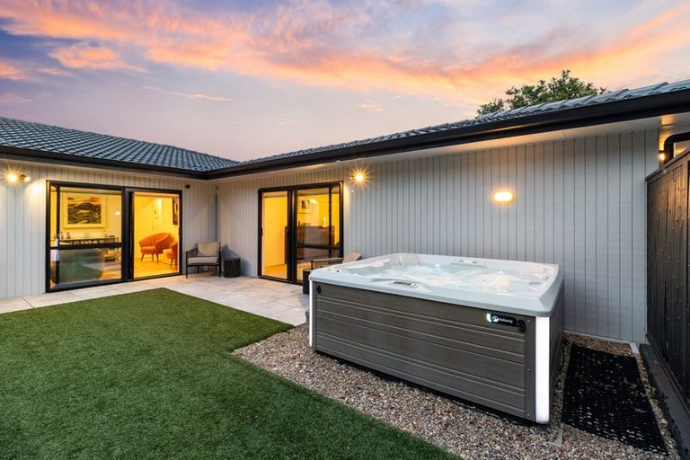 Photo of property in 47 Palmyra Way, Half Moon Bay, Auckland, 2012